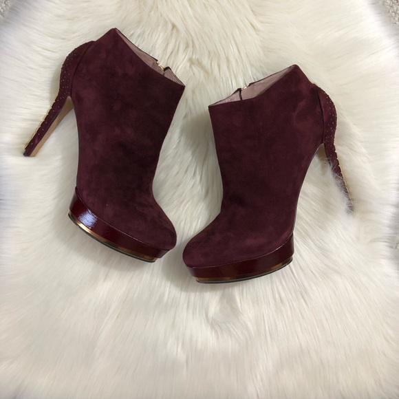 vince camuto burgundy booties